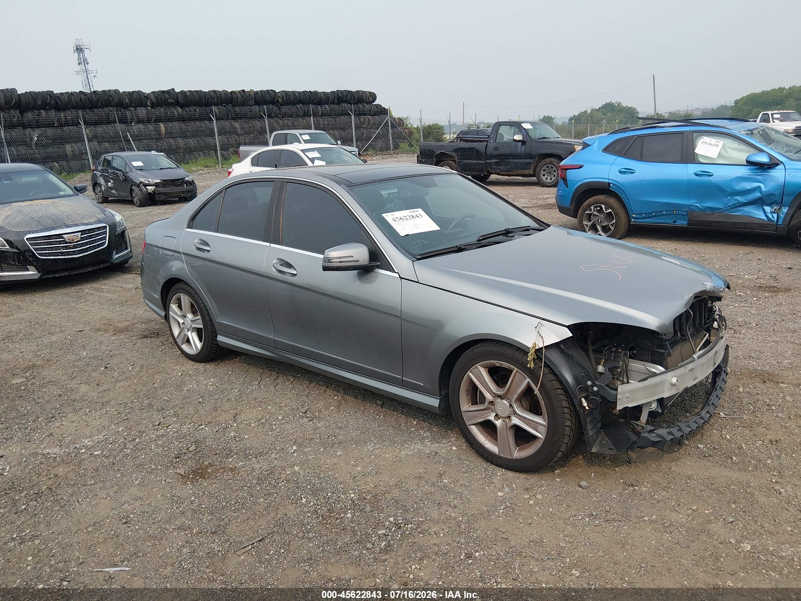 2011 MERCEDES-BENZ C 300 C300 4-MATIC