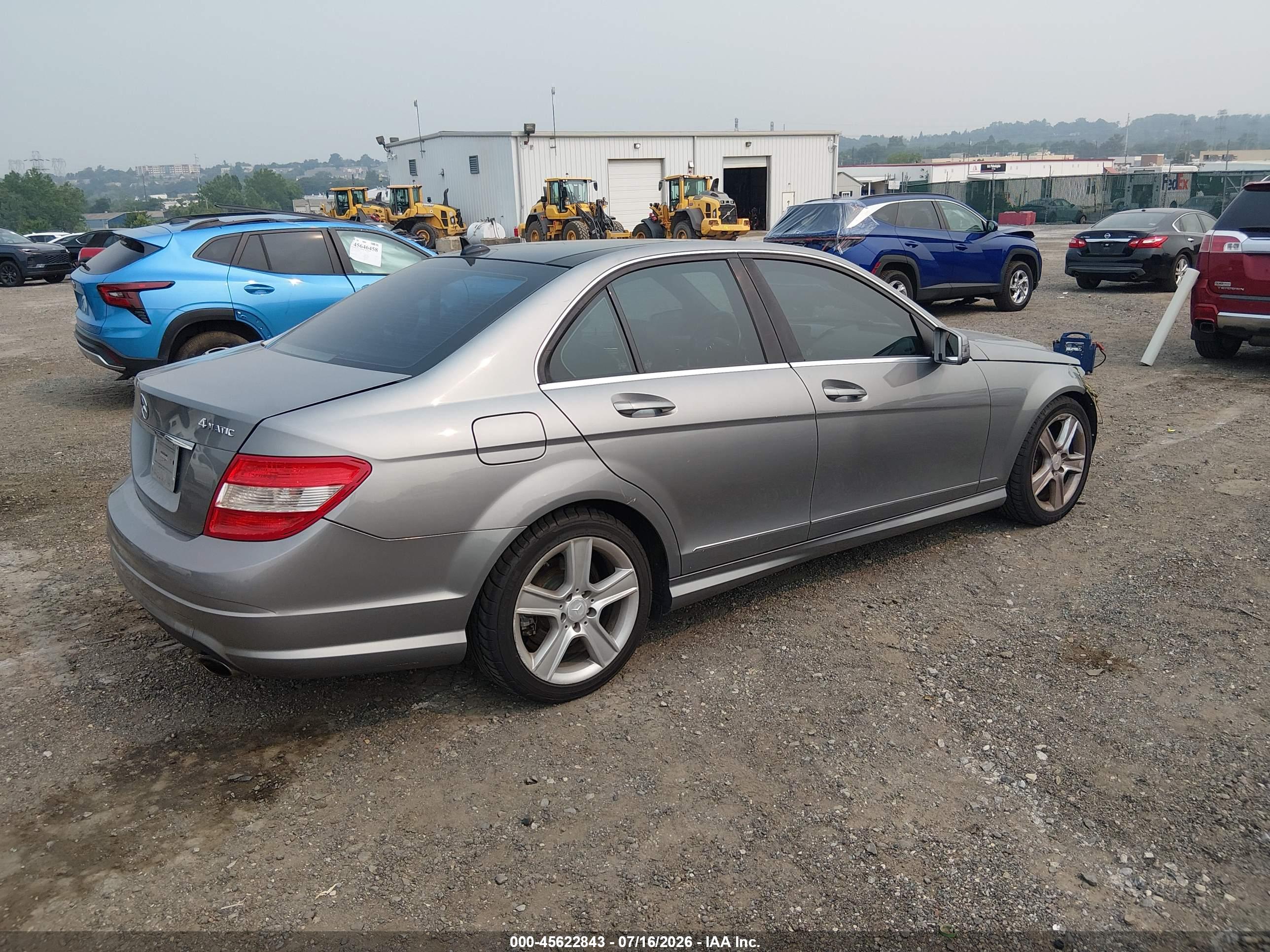 2011 MERCEDES-BENZ C 300 C300 4-MATIC