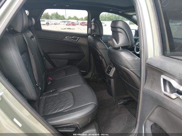 2023 KIA SPORTAGE X-LINE