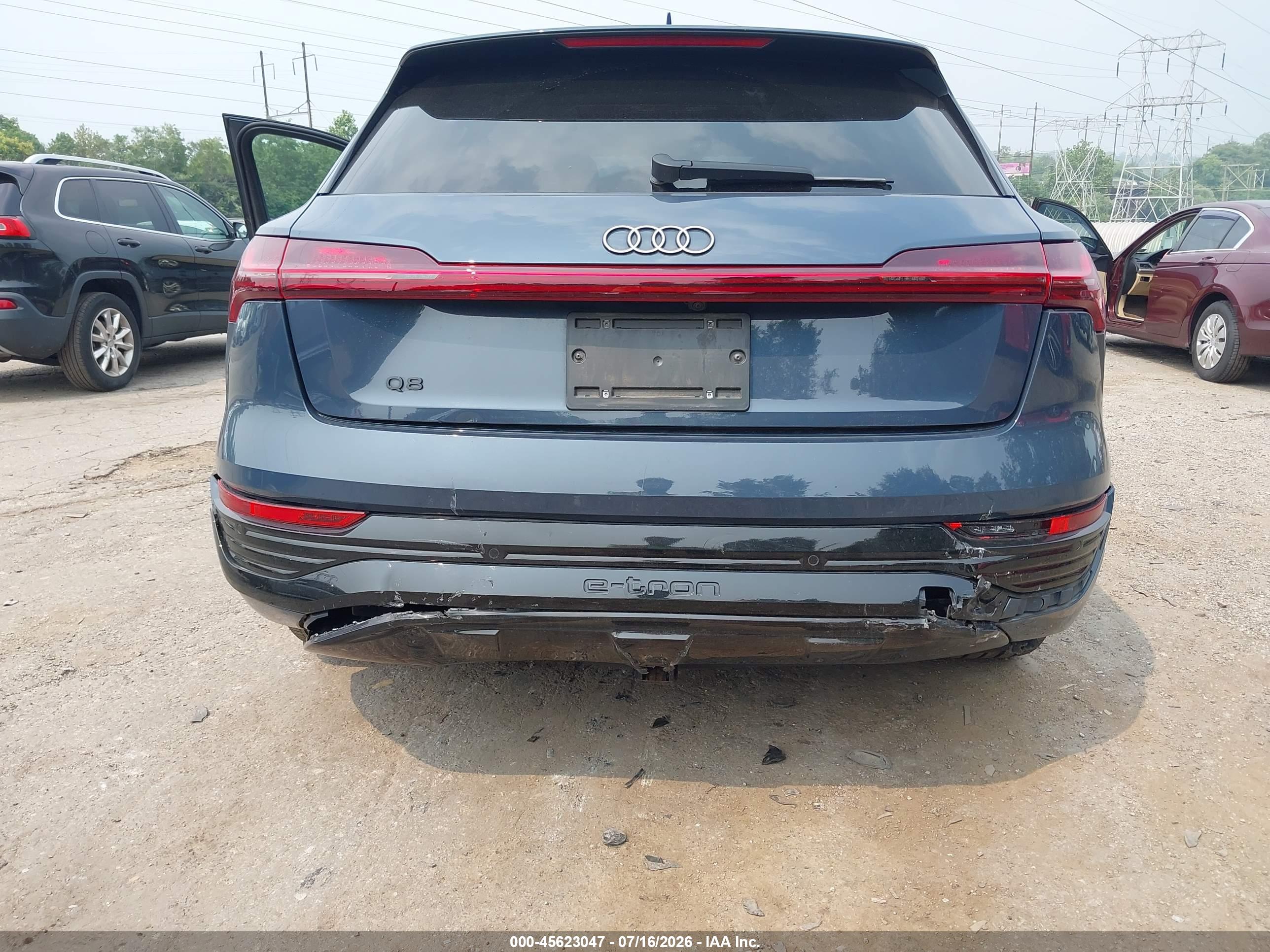 2024 AUDI Q8 E-TRON PREMIUM PLUS QUATTRO