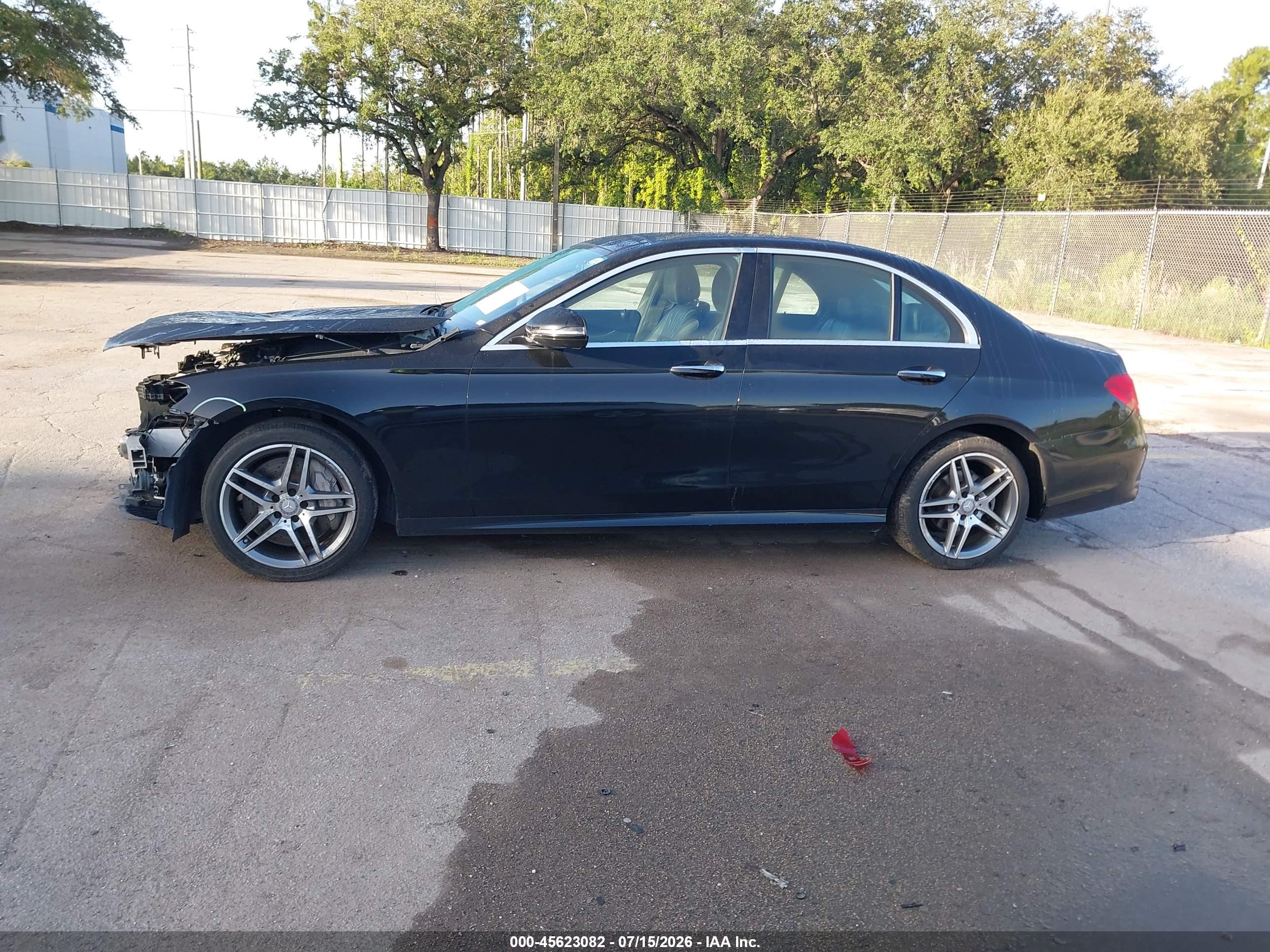2017 MERCEDES-BENZ E 300 4MATIC