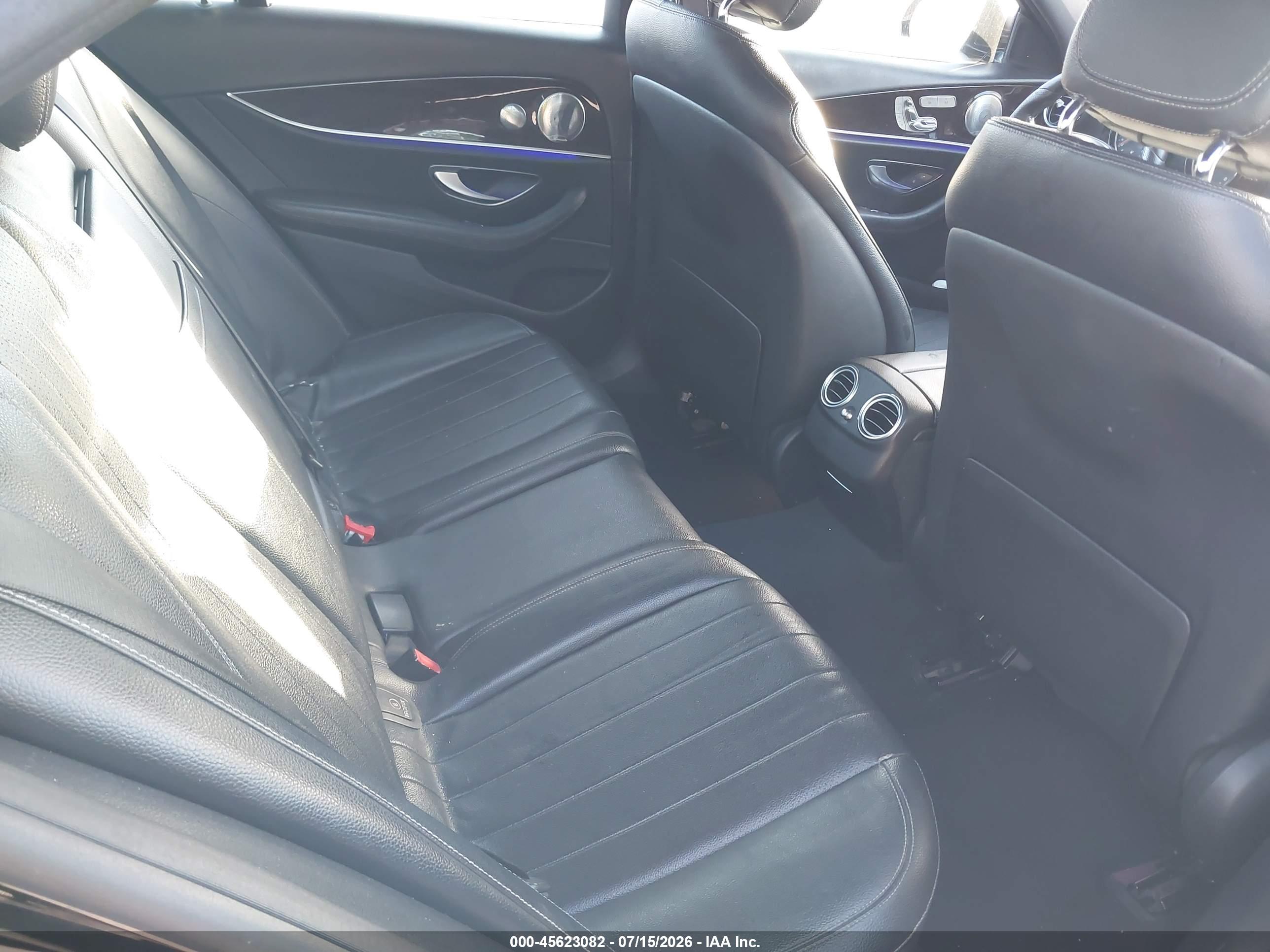2017 MERCEDES-BENZ E 300 4MATIC