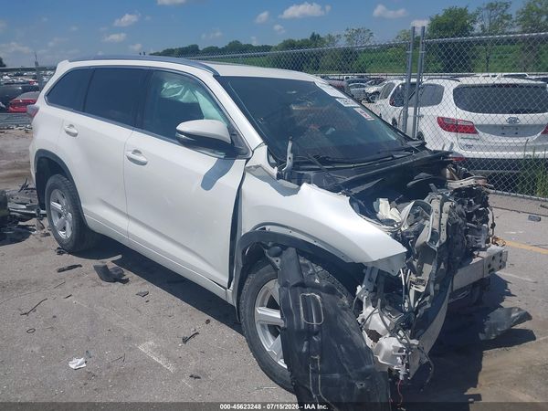 2016 TOYOTA HIGHLANDER XLE V6