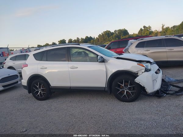 2016 TOYOTA RAV4 SE