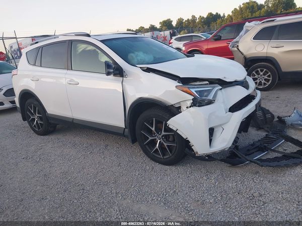 2016 TOYOTA RAV4 SE