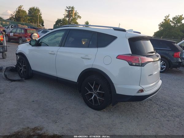 2016 TOYOTA RAV4 SE