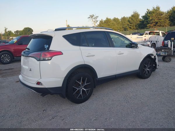 2016 TOYOTA RAV4 SE