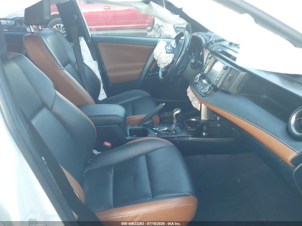 2016 TOYOTA RAV4 SE