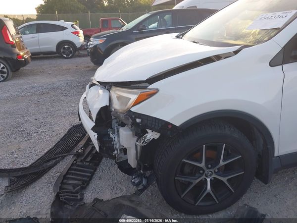 2016 TOYOTA RAV4 SE