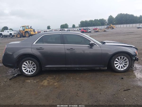 2013 CHRYSLER 300 MOTOWN