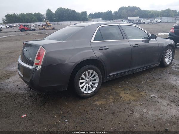 2013 CHRYSLER 300 MOTOWN