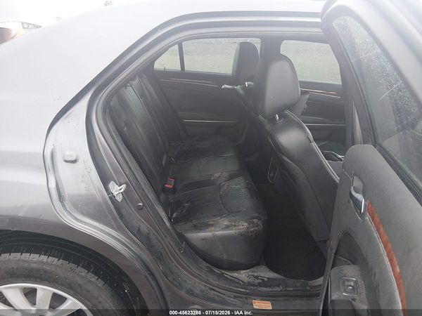 2013 CHRYSLER 300 MOTOWN