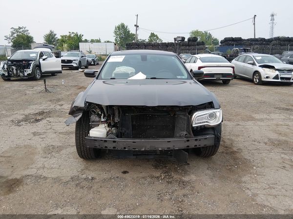 2016 CHRYSLER 300 ANNIVERSARY EDITION — I115