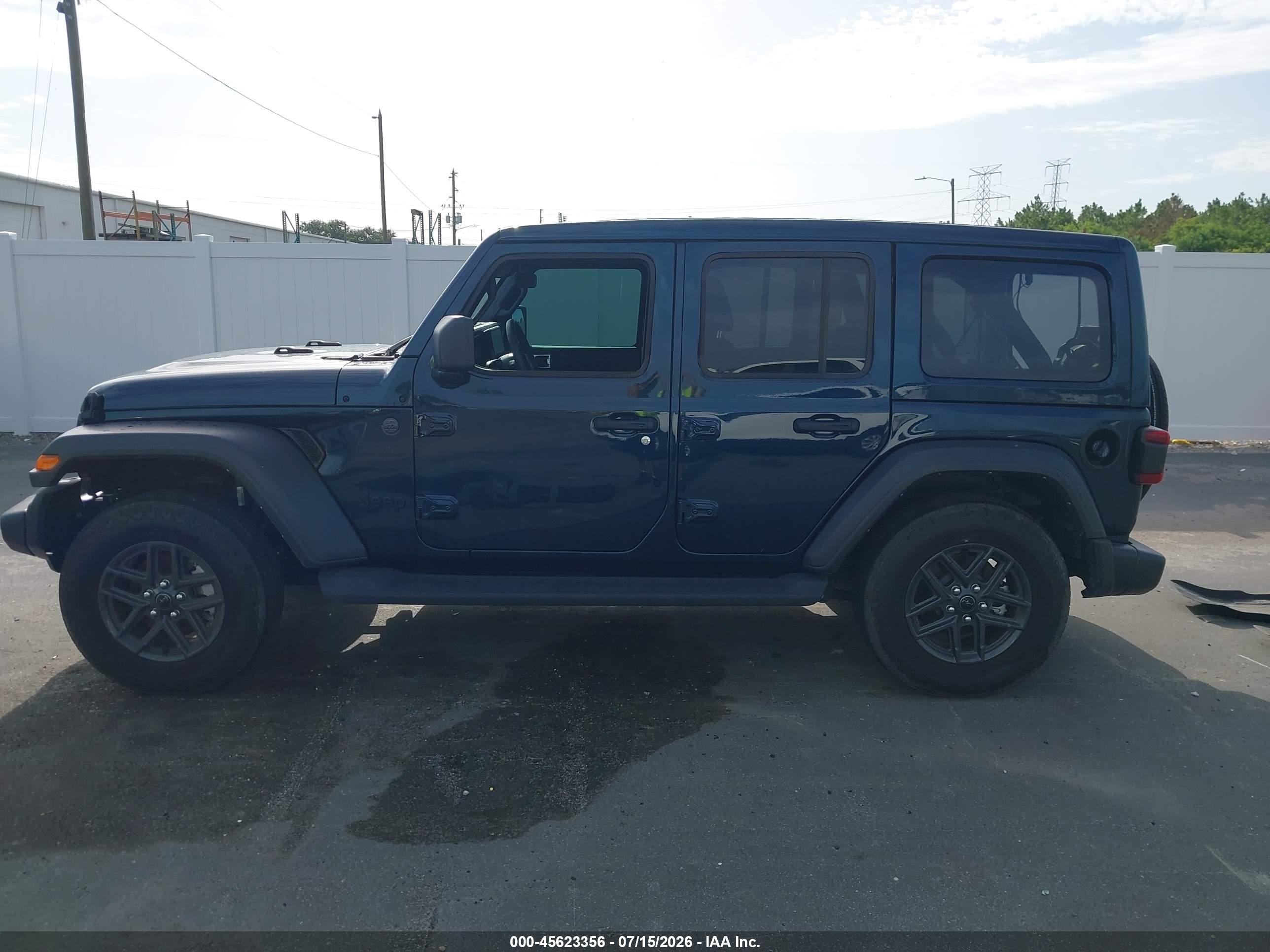 2025 JEEP WRANGLER 4-DOOR SUMMIT 4X4