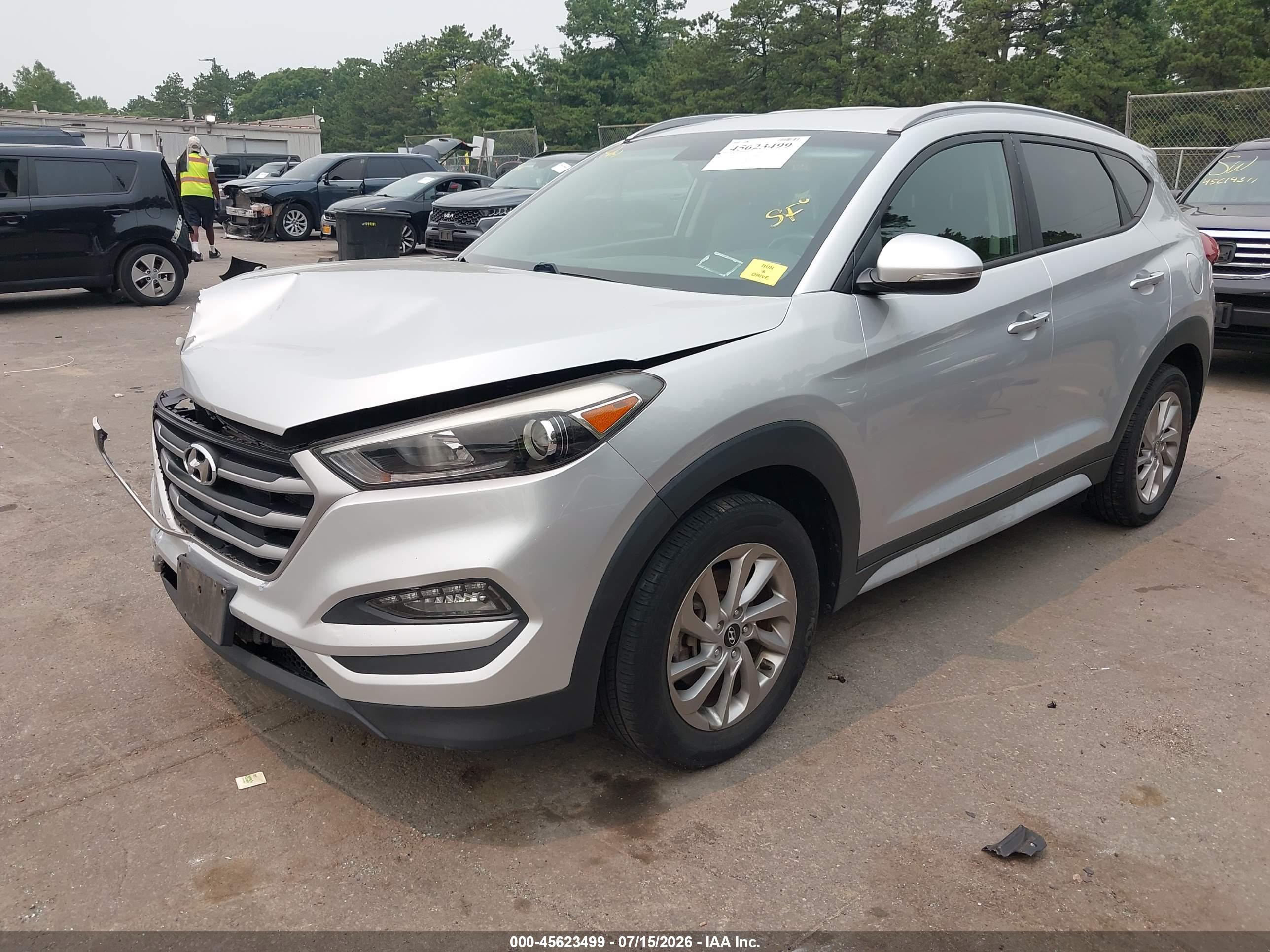 2017 HYUNDAI TUCSON