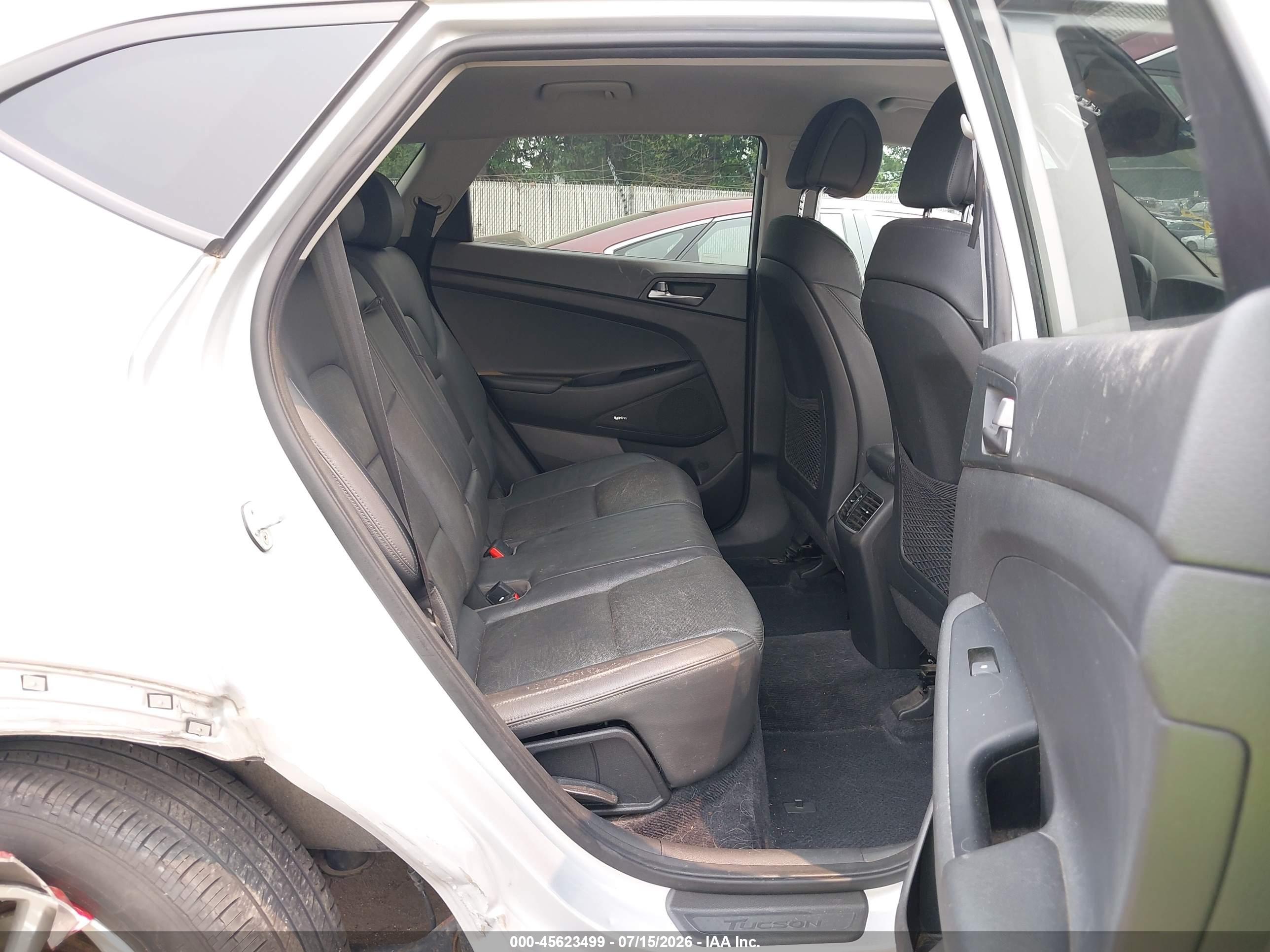 2017 HYUNDAI TUCSON