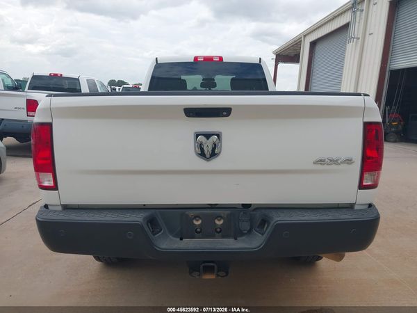 2017 RAM 2500 TRADESMAN  4X4 8' BOX