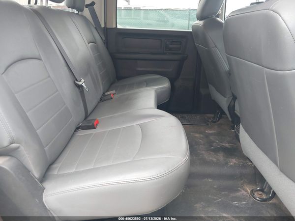 2017 RAM 2500 TRADESMAN  4X4 8' BOX