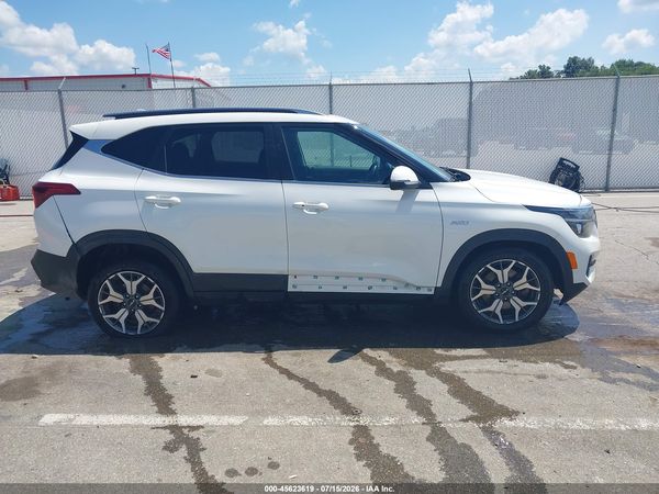 2023 KIA SELTOS EX