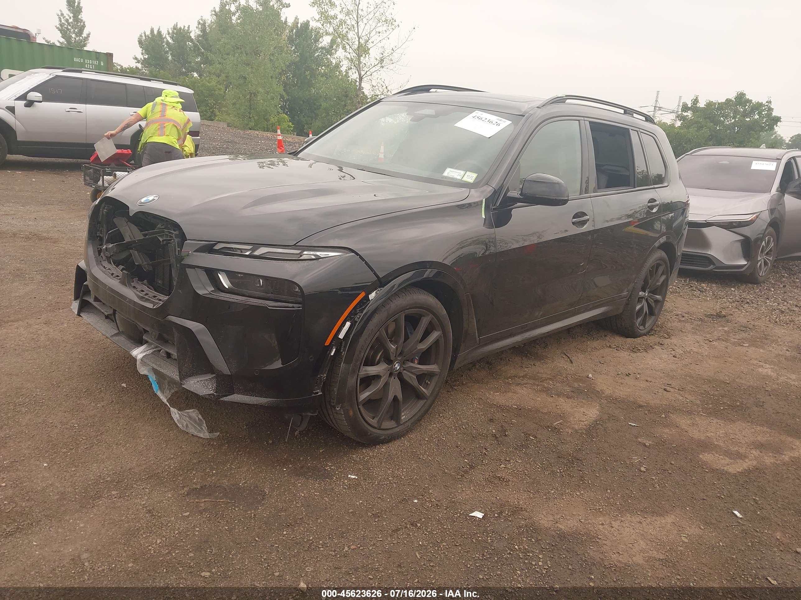 2025 BMW X7 XDRIVE40I