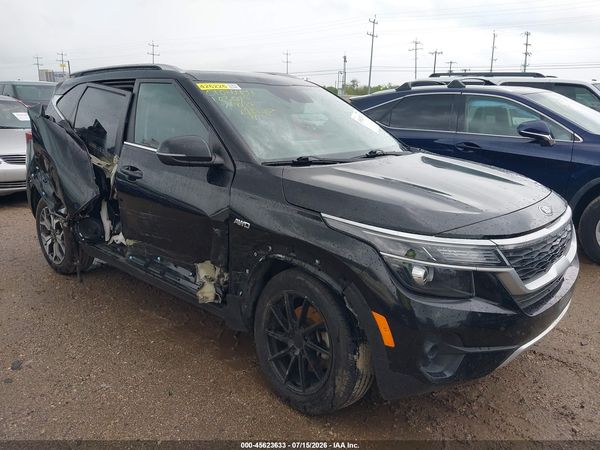 2021 KIA SELTOS EX