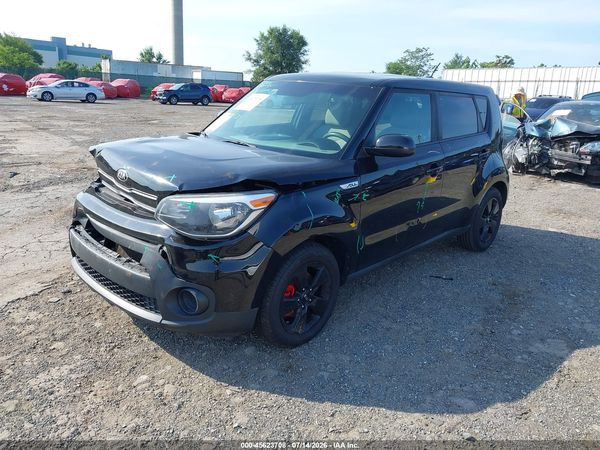 2017 KIA SOUL Base
