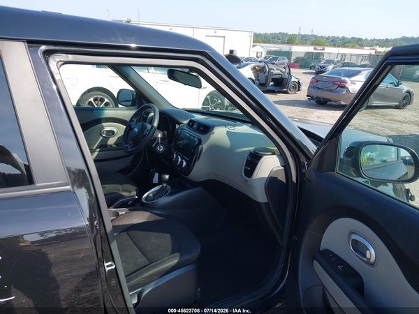 2017 KIA SOUL Base
