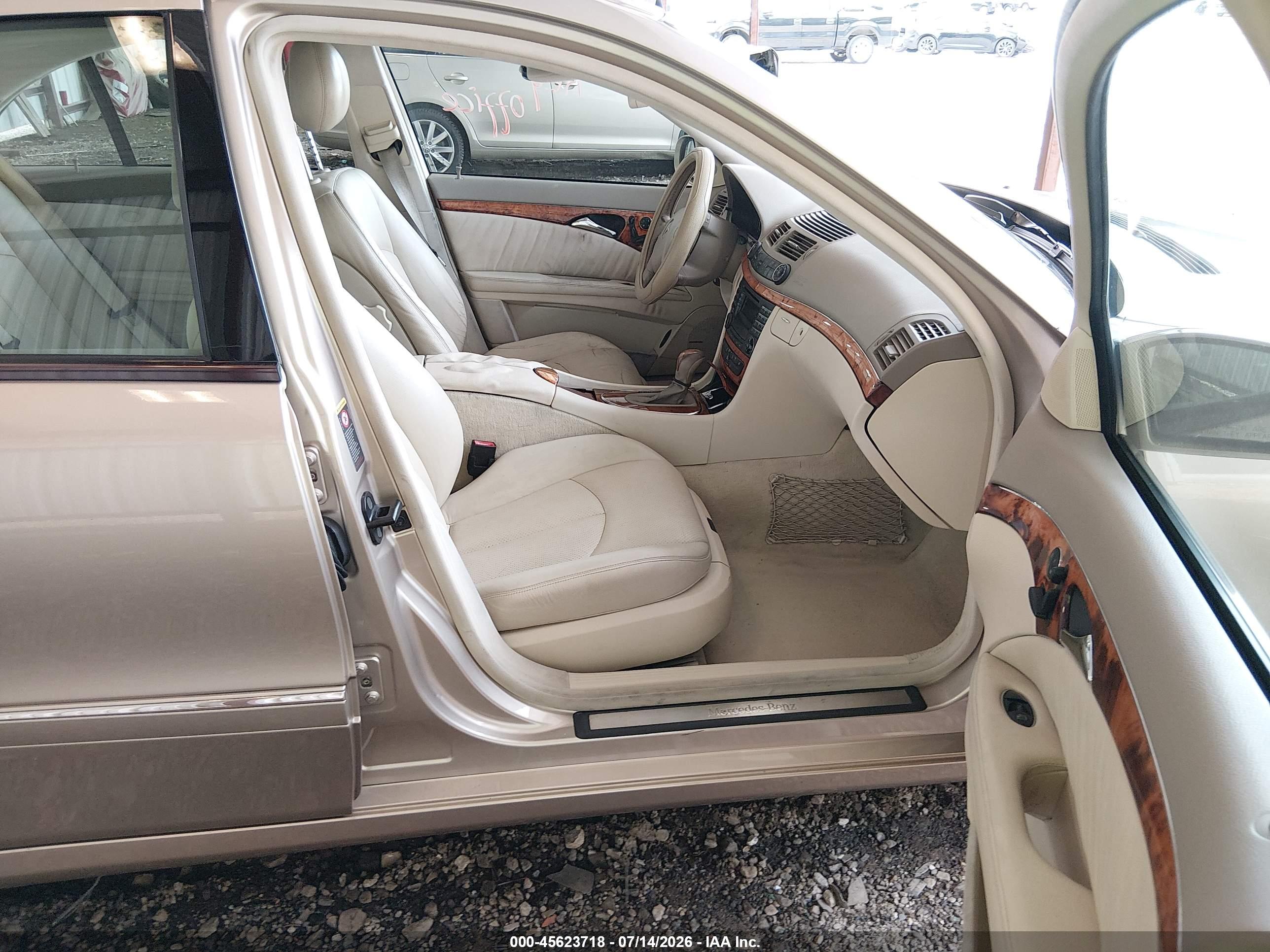 2003 MERCEDES-BENZ E 320 E320
