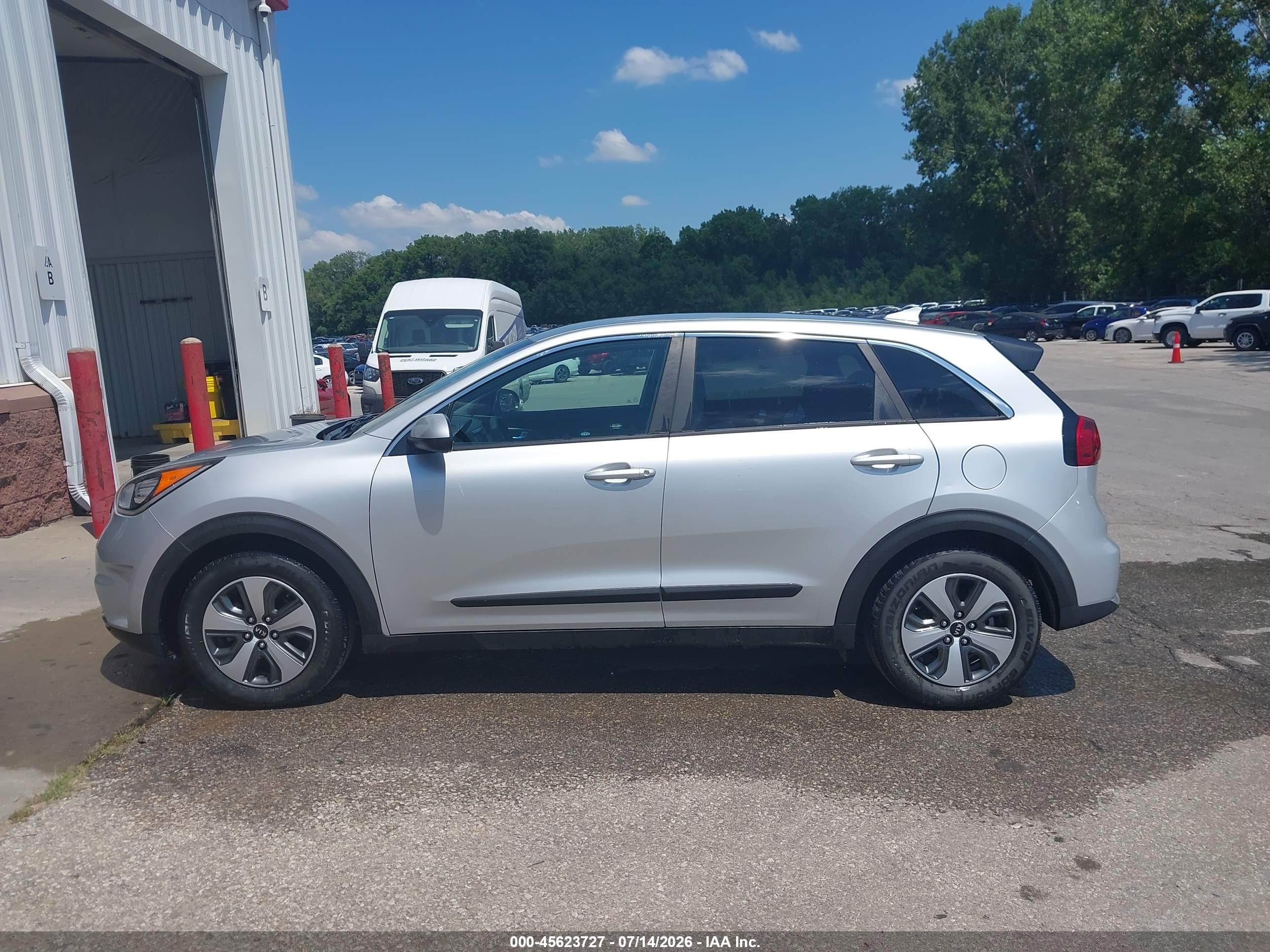 2018 KIA NIRO FE