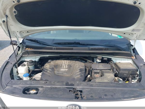 2016 KIA SEDONA LX