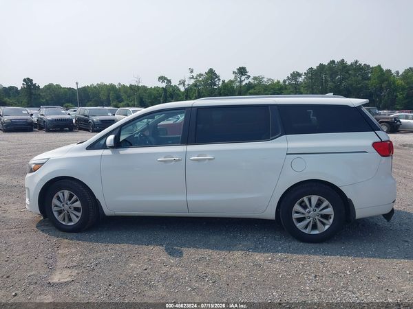 2016 KIA SEDONA LX