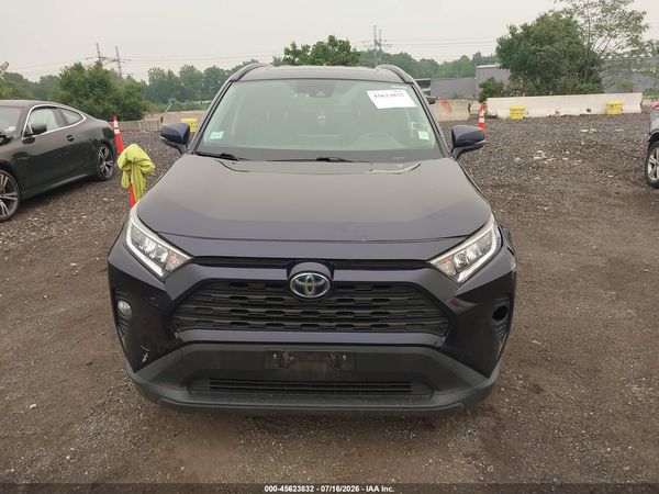 2019 TOYOTA RAV4 XLE PREMIUM