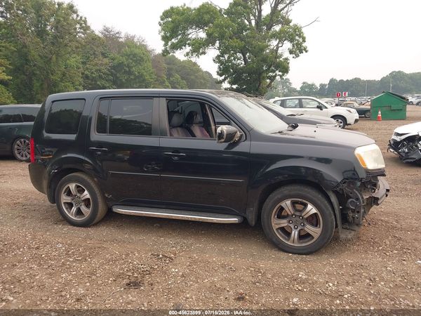 2015 HONDA PILOT SE