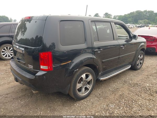 2015 HONDA PILOT SE