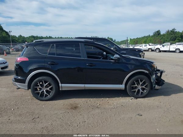 2017 TOYOTA RAV4 SE