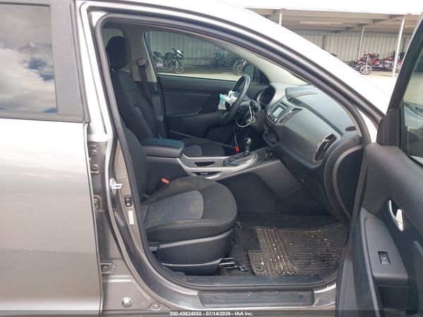2016 KIA SPORTAGE LX