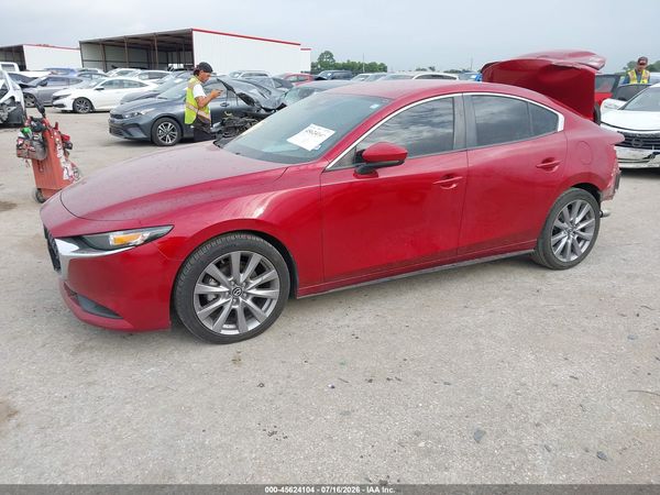 2022 MAZDA MAZDA3 SELECT
