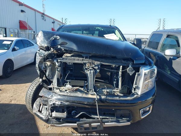 2019 NISSAN TITAN PRO-4X