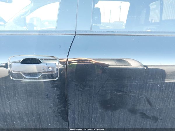 2019 NISSAN TITAN
