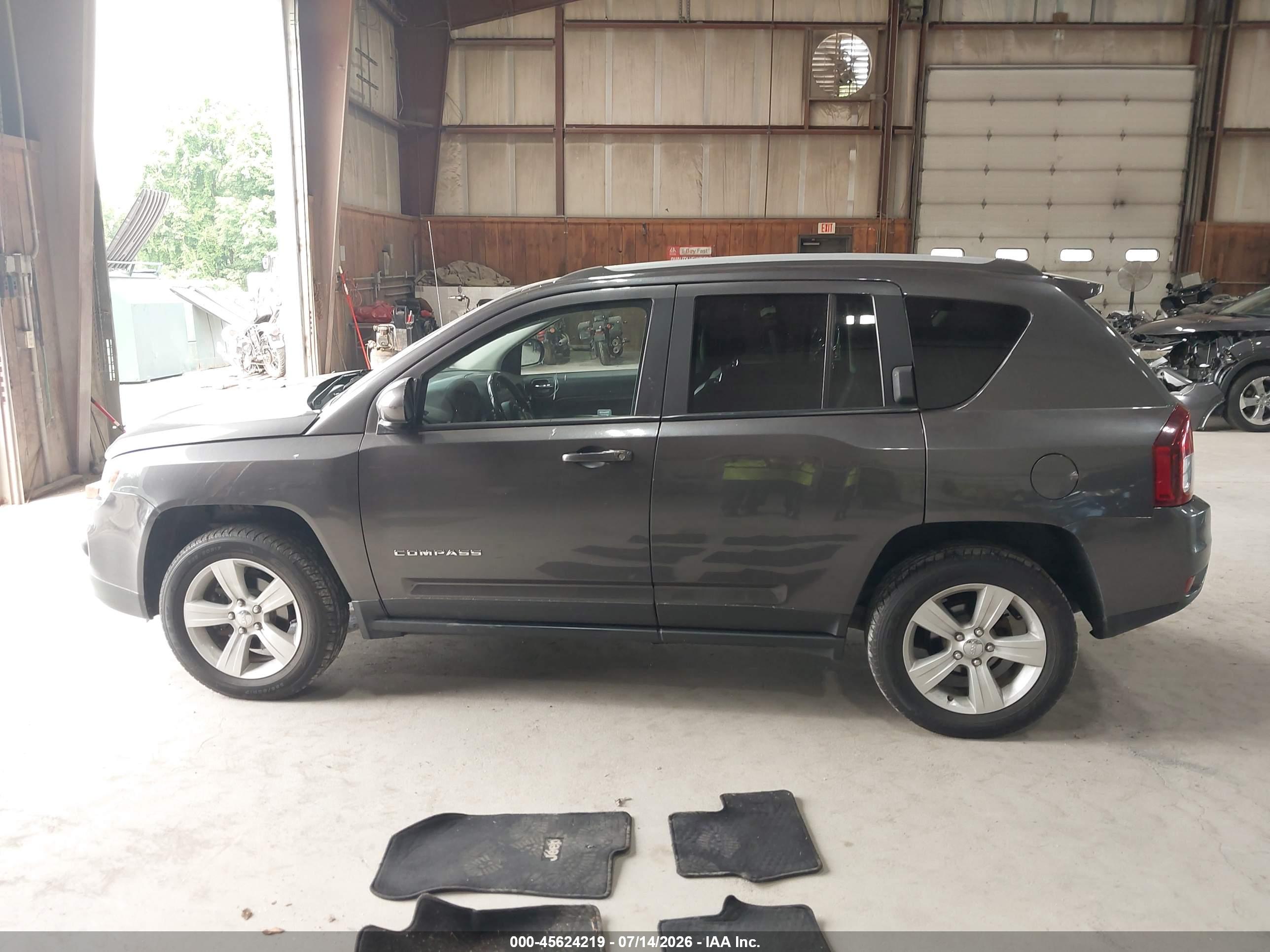 2016 JEEP COMPASS LATITUDE