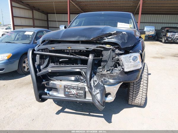 2017 RAM 1500 LARAMIE  4X4 5'7 BOX