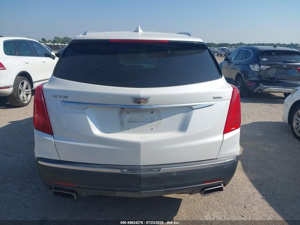 2017 CADILLAC XT5 LUXURY