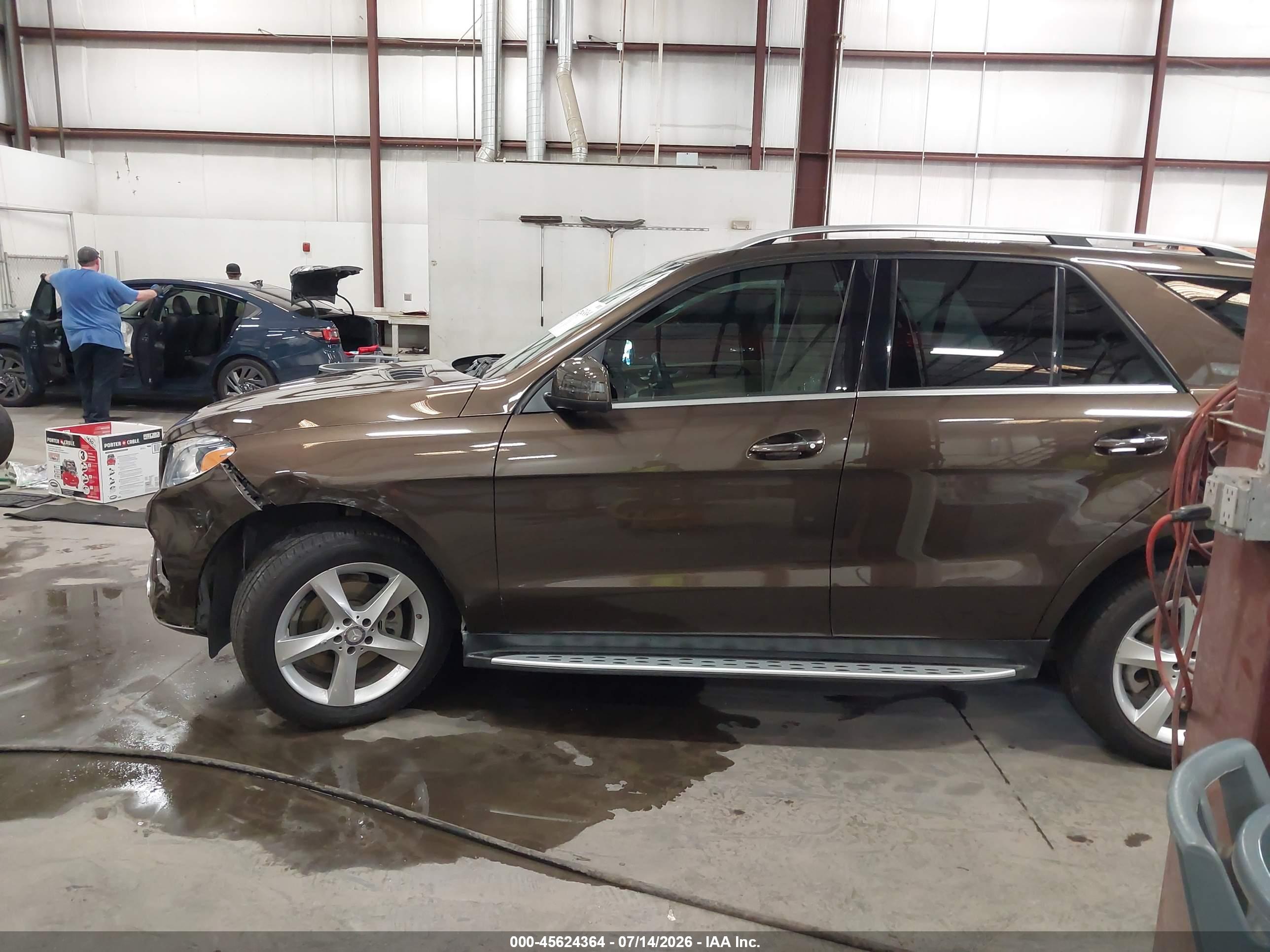 2016 MERCEDES-BENZ GLE 350