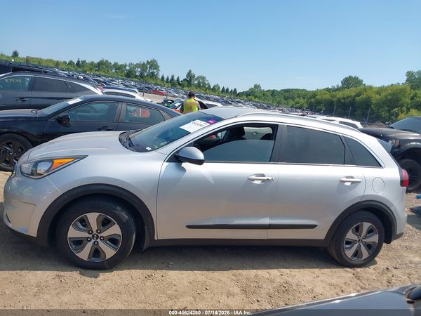 2019 KIA NIRO LX