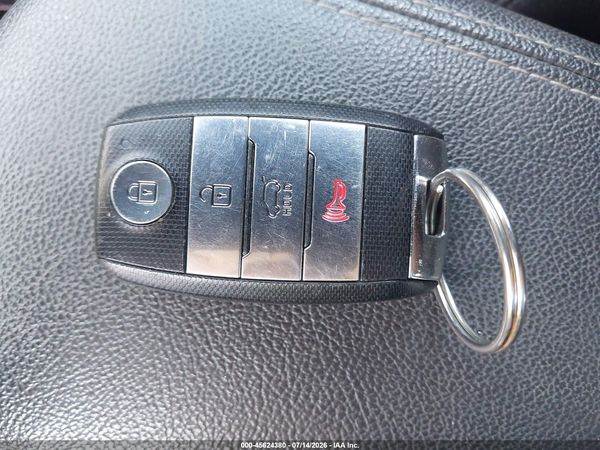 2019 KIA NIRO LX