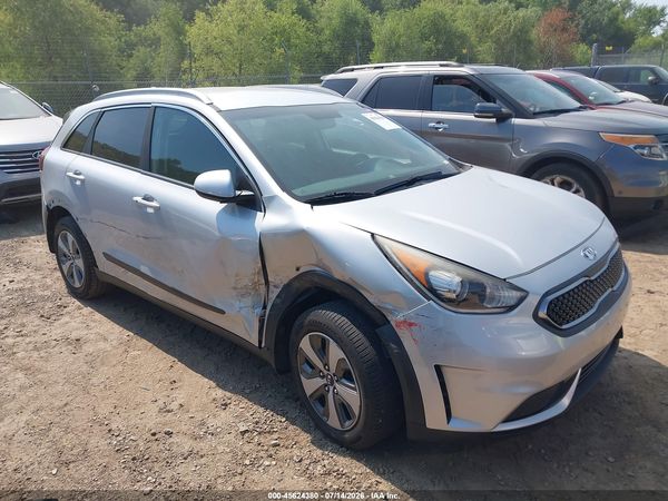 2019 KIA NIRO LX