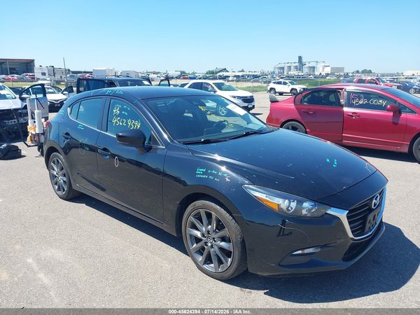 2018 MAZDA MAZDA3 TOURING