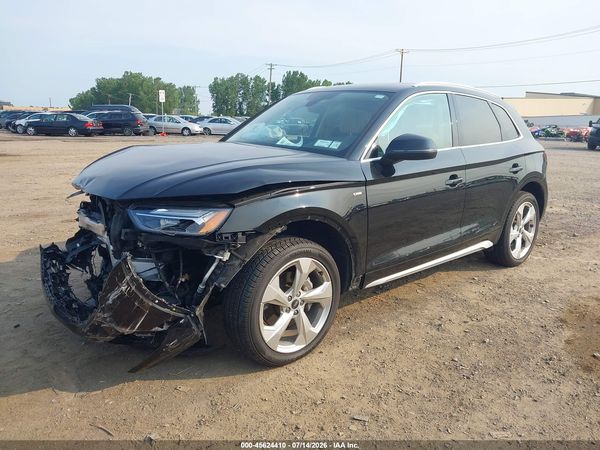 2022 AUDI Q5
