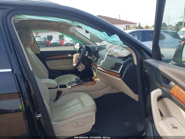 2022 AUDI Q5