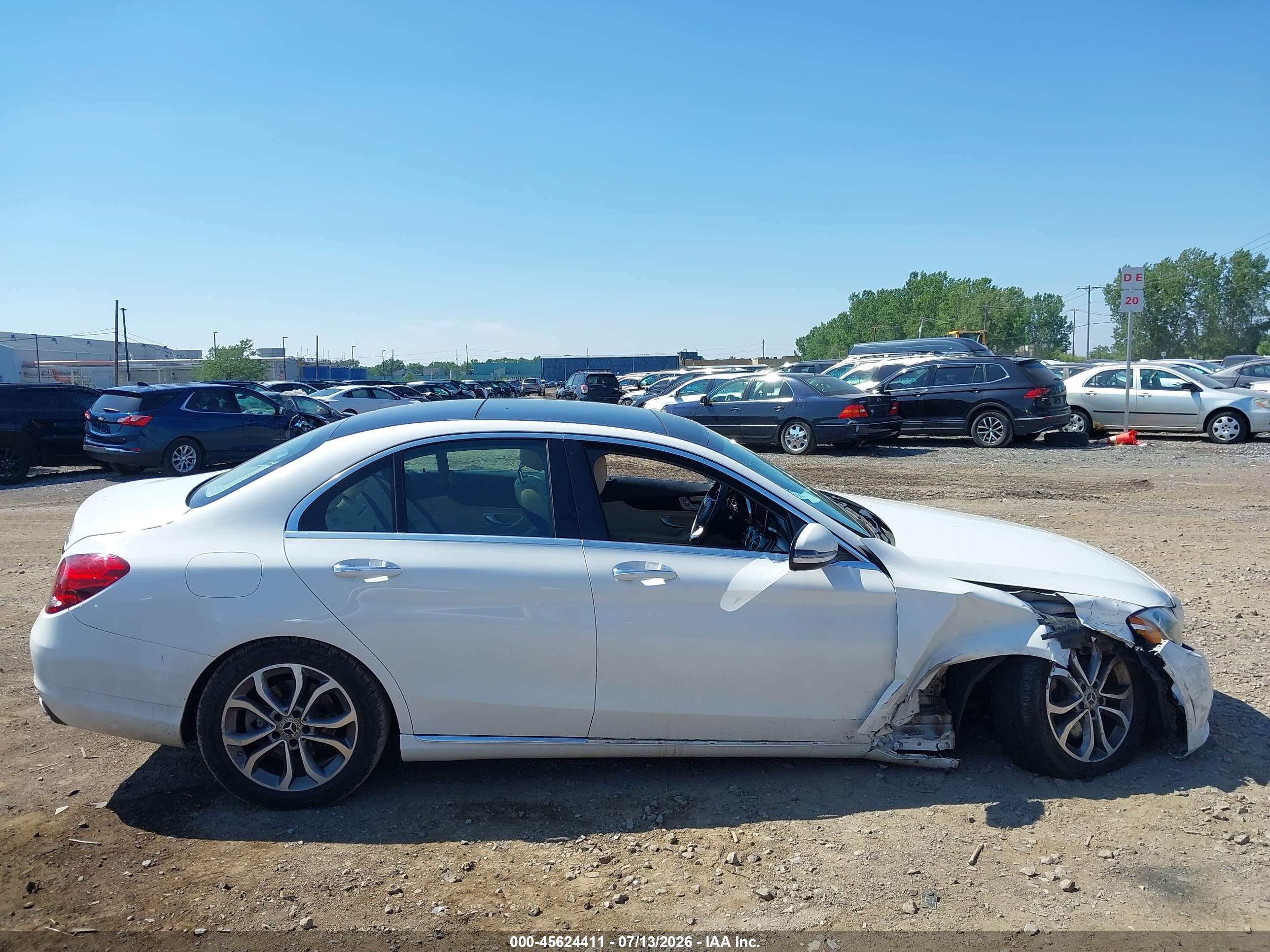 2017 MERCEDES-BENZ C 300 4MATIC